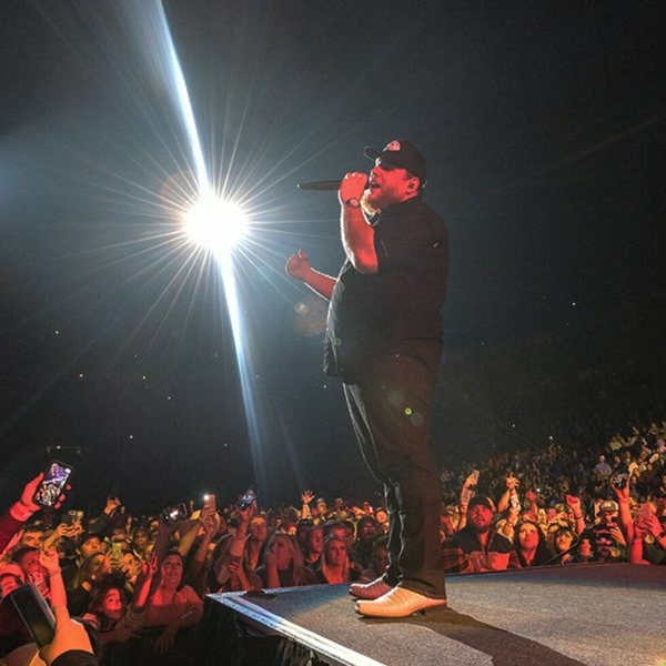 Luke Combs brings ‘What You See Is What You Get Tour’ to FedExForum on Saturday, September 26